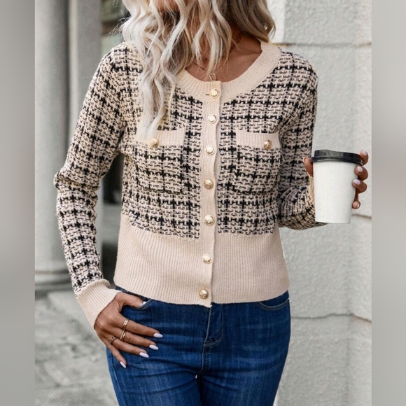 New Chic Plaid Tweed Knit Cardigan Sweater Black Beige Cream Tan - Picture 6 of 8